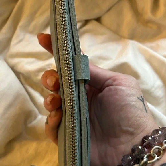 Simple Life Blue Wallet 🪪 - Picture 4 of 13